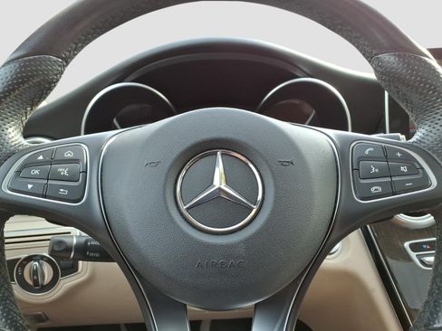 Used 2017 Mercedes-Benz C 300 4MATIC Sedan image 22