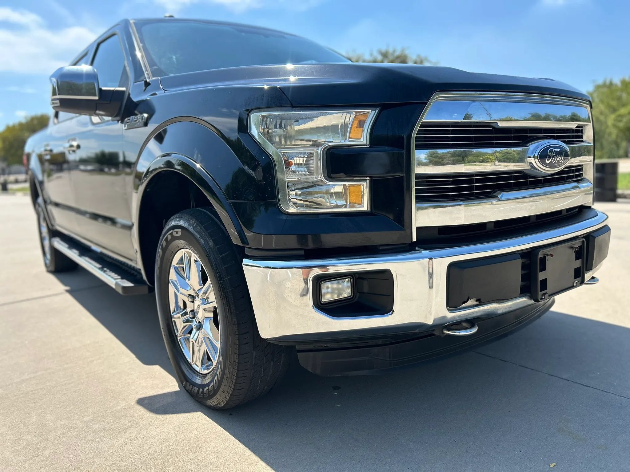 Used 2016 Ford F150 Lariat AWD/4WD image 4