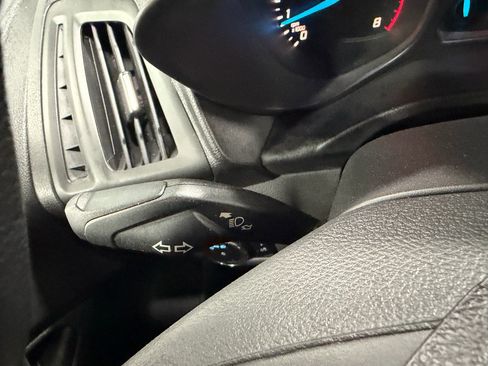 Used 2017 Ford Transit Connect XL image 25