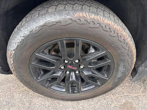 Certified 2024 GMC Sierra 1500 Elevation w/ Elevation Premium Package image 37