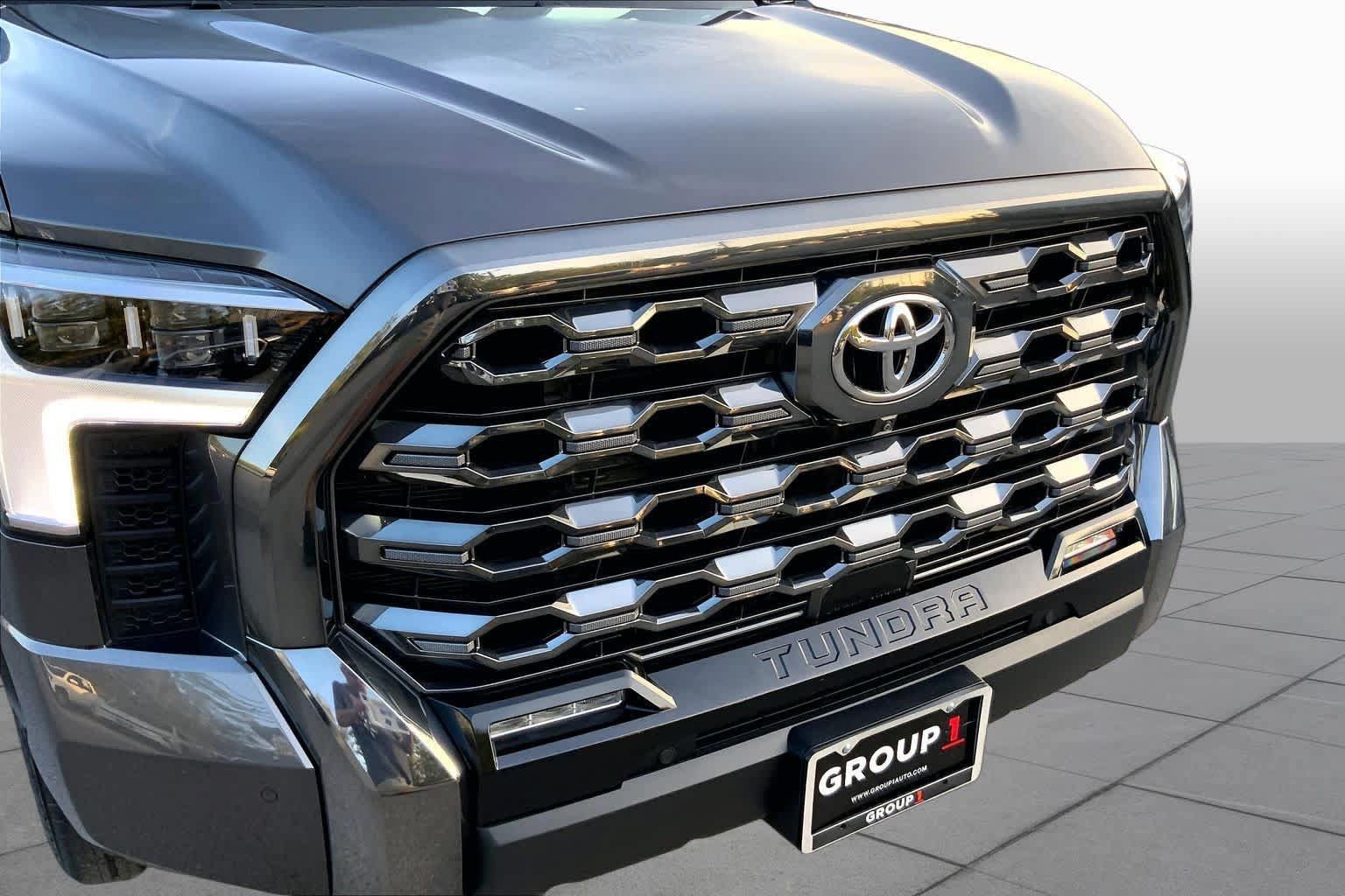 Used 2025 Toyota Tundra Platinum AWD/4WD image 30