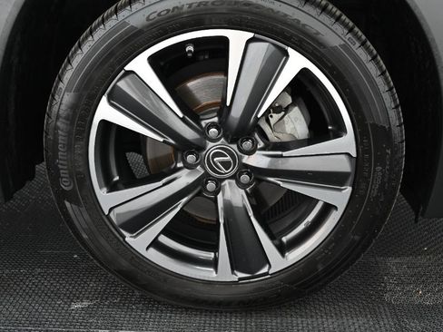Used 2021 Lexus UX 200 w/ Accessory Package (Z2) FWD image 45