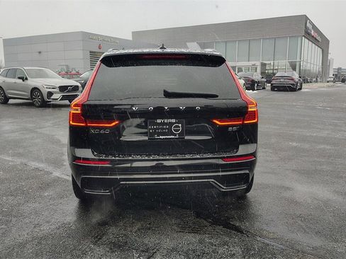 Used 2023 Volvo XC60 B5 Plus w/ Climate Package image 31