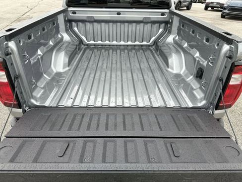 New 2026 GMC Canyon AT4 w/ AT4 Premium Package AWD/4WD image 23