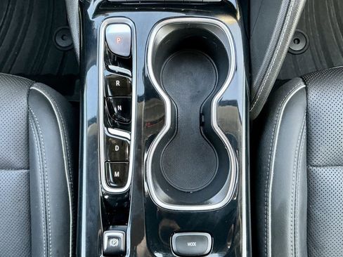 Used 2021 Buick Envision Essence w/ Sport Touring Package image 36