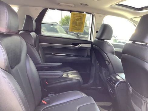 Used 2022 Hyundai Palisade SEL w/ Premium Package image 30