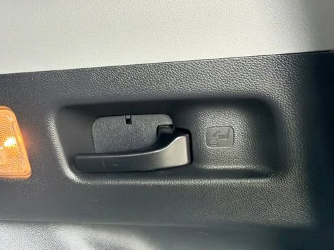 Used 2018 Honda CR-V EX-L image 12
