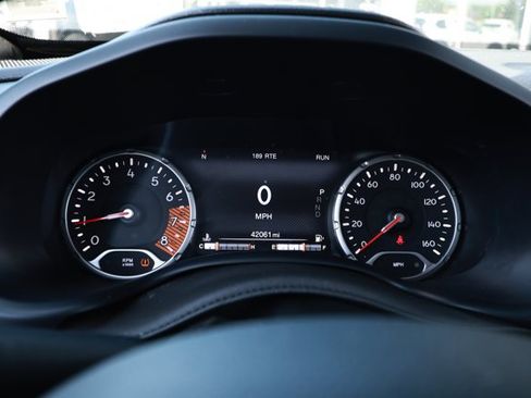 Certified 2023 Jeep Renegade Trailhawk AWD/4WD image 12
