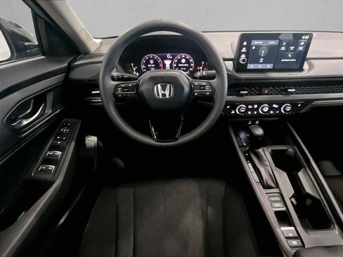 Used 2026 Honda Accord SE image 7