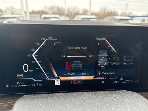 Used 2024 BMW X7 xDrive40i w/ Climate Comfort Package image 13