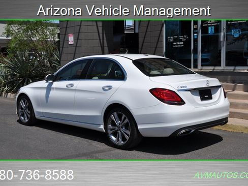 Used 2019 Mercedes-Benz C 300 Sedan image 10