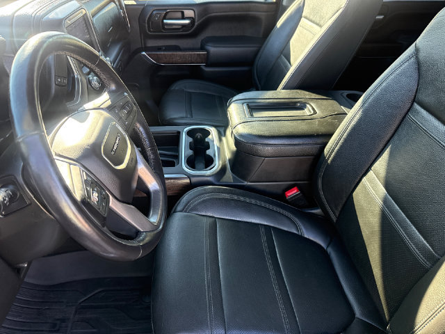 Used 2020 GMC Sierra 3500 Denali w/ Technology Package AWD/4WD image 16