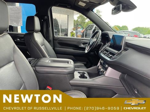 Used 2024 GMC Yukon SLT RWD image 23