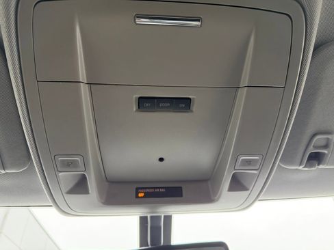 Used 2014 Chevrolet Silverado 1500 LT image 22