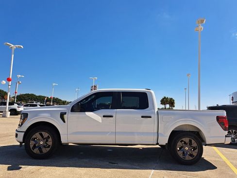 Used 2025 Ford F150 STX w/ Equipment Group 200A RWD image 8