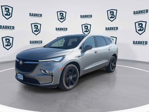 Used 2024 Buick Enclave Essence w/ Experience Buick Package AWD/4WD image 5