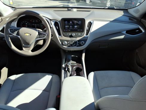 Used 2022 Chevrolet Malibu LS w/ Driver Confidence Package FWD image 7