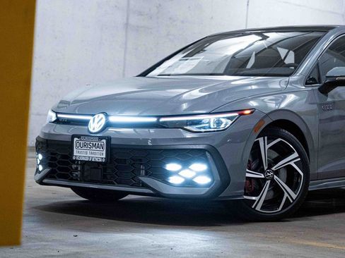 New 2026 Volkswagen GTI SE FWD image 2