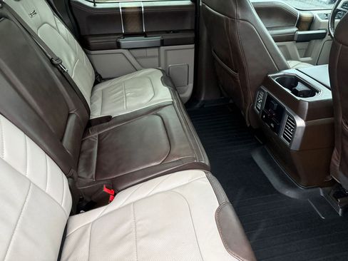 Used 2019 Ford F150 Limited image 13