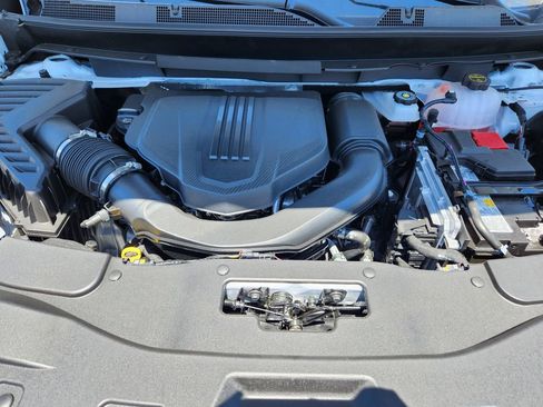 New 2025 GMC Acadia Elevation AWD/4WD image 22