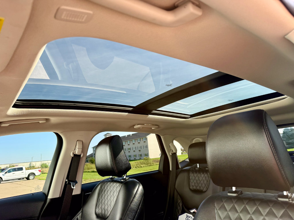 Certified 2024 Ford Edge Titanium AWD/4WD image 33