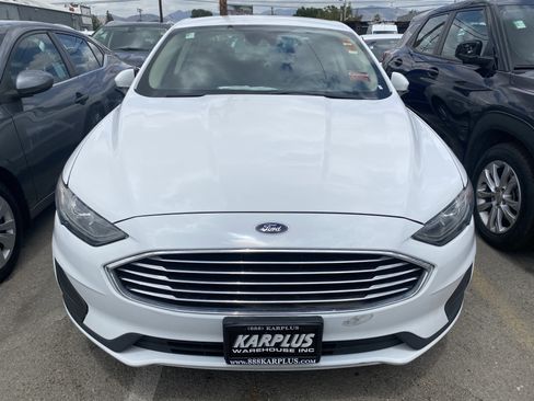 Used 2019 Ford Fusion SE FWD image 3