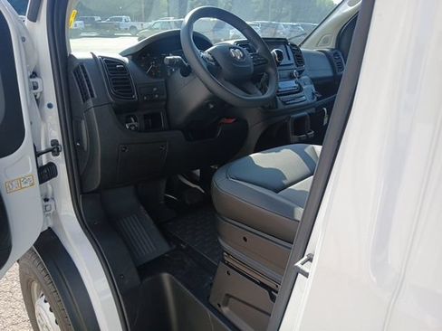 New 2026 RAM ProMaster 2500 w/ Convenience Group FWD image 33