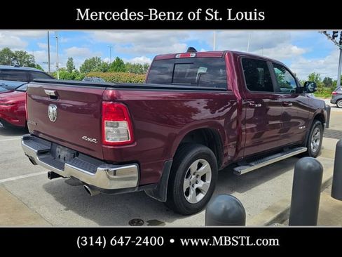 Used 2019 RAM 1500 4x4 Crew Cab image 2