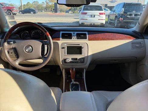 Used 2011 Buick Lucerne Super image 11