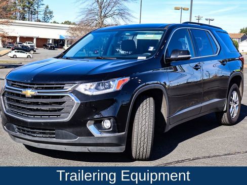 Used 2019 Chevrolet Traverse LT image 3