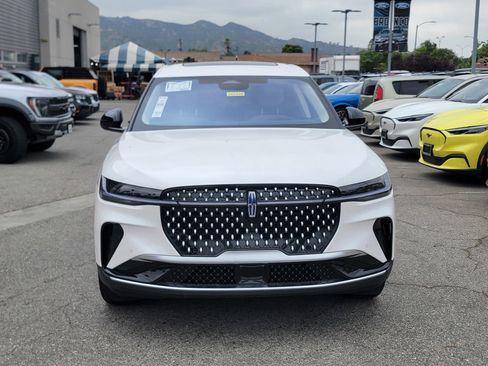 New 2026 Lincoln Nautilus Premier w/ Equipment Group 102A image 2