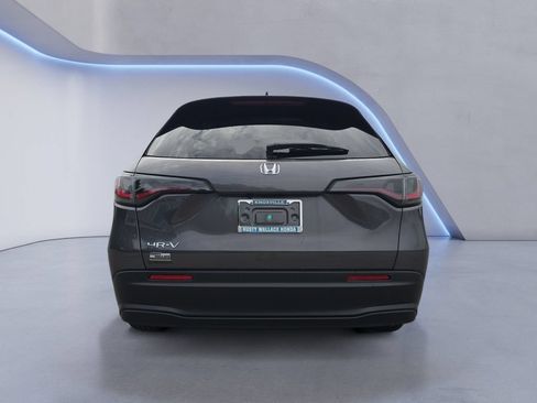 New 2027 Honda HR-V LX image 4