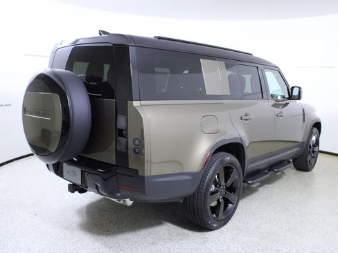 New 2026 Land Rover Defender 130 S image 7