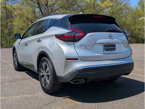 Used 2023 Nissan Murano SV FWD image 8