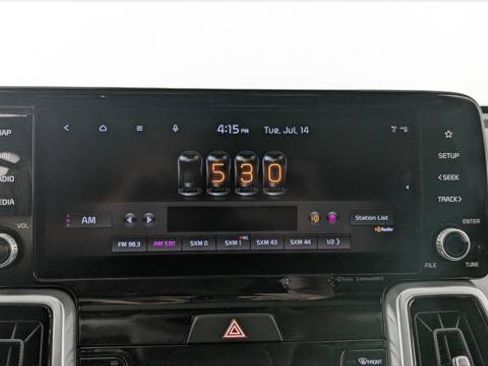 Used 2022 Kia Sorento SX FWD image 29
