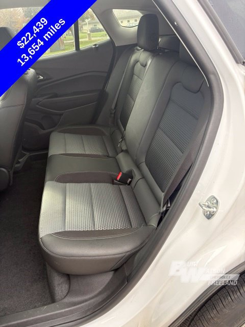 Used 2026 Chevrolet Trax LT FWD image 31