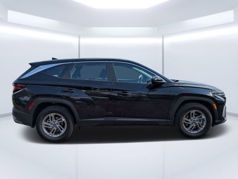 New 2026 Hyundai Tucson SE FWD image 2