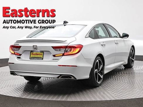 Used 2022 Honda Accord Sport image 5