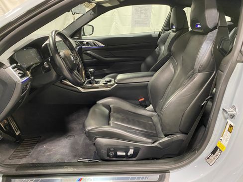 Used 2023 BMW M4 Coupe w/ Executive Package RWD image 18