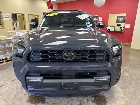Used 2026 Toyota 4Runner TRD Off-Road Premium AWD/4WD image 2