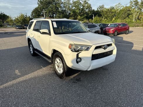 Used 2016 Toyota 4Runner SR5 RWD image 16