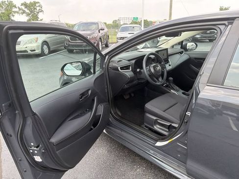 Used 2026 Toyota Corolla LE FWD image 18