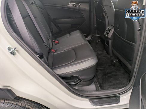 Certified 2023 Kia Sportage EX image 27