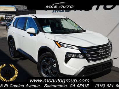 Used 2024 Nissan Rogue SV