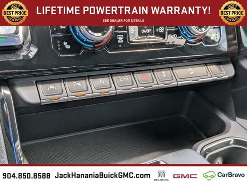 Used 2024 GMC Sierra 1500 AT4 w/ Technology Package AWD/4WD image 23