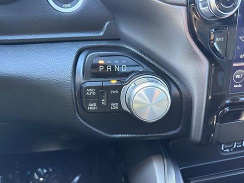 Used 2021 RAM 1500 Sport w/ Leather & Sound Group image 17