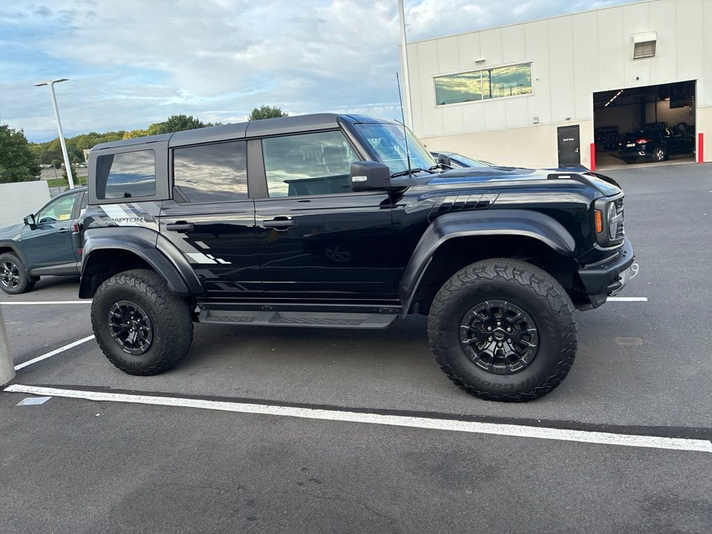 Used 2023 Ford Bronco Raptor AWD/4WD image 5