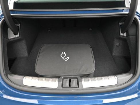 Certified 2025 Porsche Taycan RWD image 26