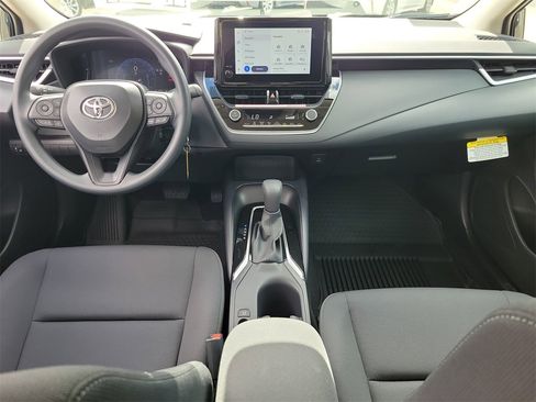 Used 2026 Toyota Corolla LE image 12
