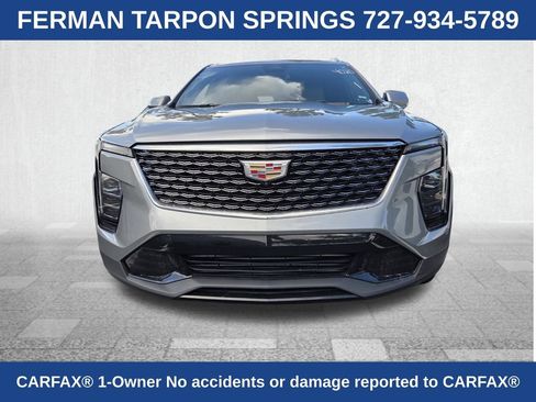 Used 2025 Cadillac XT4 Premium Luxury FWD image 2